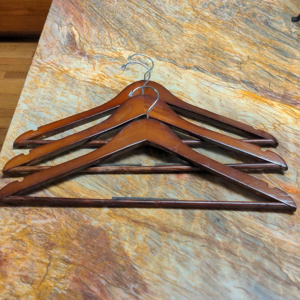 Wood suit hangers